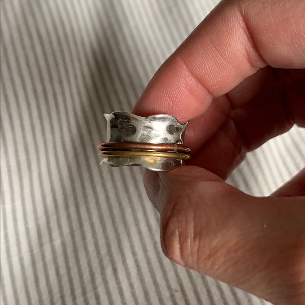Sundance hammered chrome spinner ring